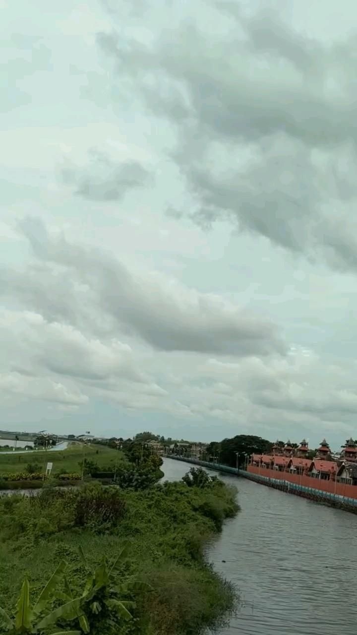 02425c3e-9c9f-4237-85ba-4dcb1f027b45-1