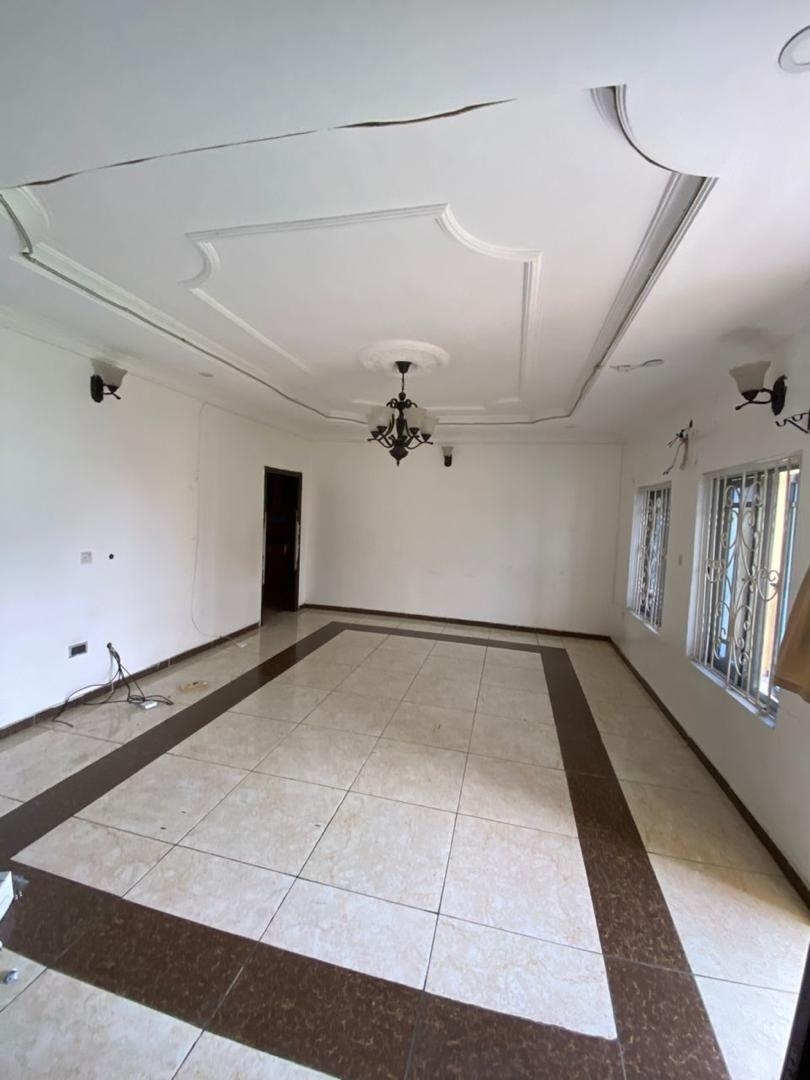 5cf9de62-6543-4dfd-b6e8-40f775f0d1ab-1